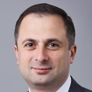 Александр Долгий