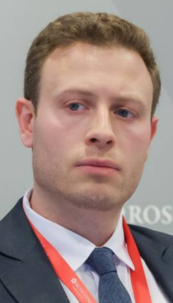 Артем Юренков