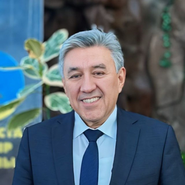 Алишер Абдуллаев