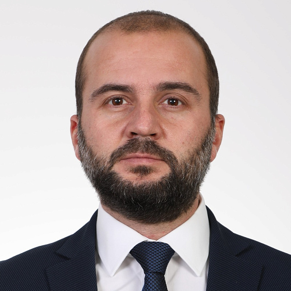 Дмитрий Суровец