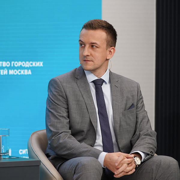 Павел Зюзин