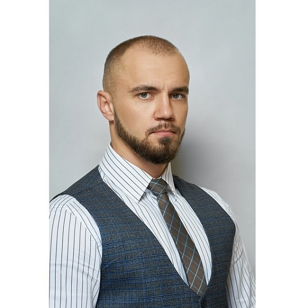 Дмитрий Петраков