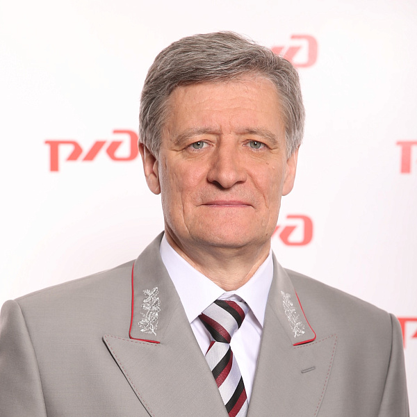 Юрий Попов