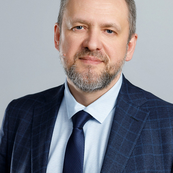 Максим Тевс